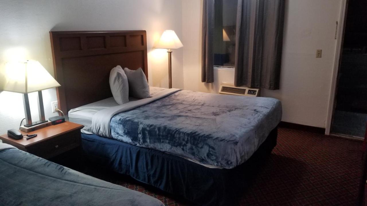 Hotel King Bed Hotel Room 110 Wi-Fi Booking Stillwater Dış mekan fotoğraf